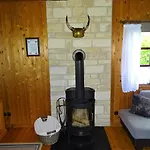 4 Personen Mit Kaminofen Und Kanu In Casa de Férias