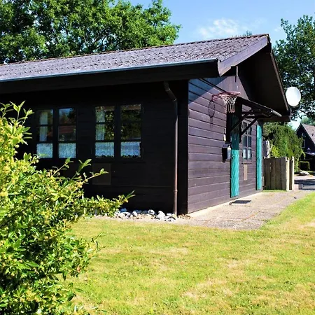 Holiday home 4 Personen Mit Kaminofen Und Kanu In Otterndorf