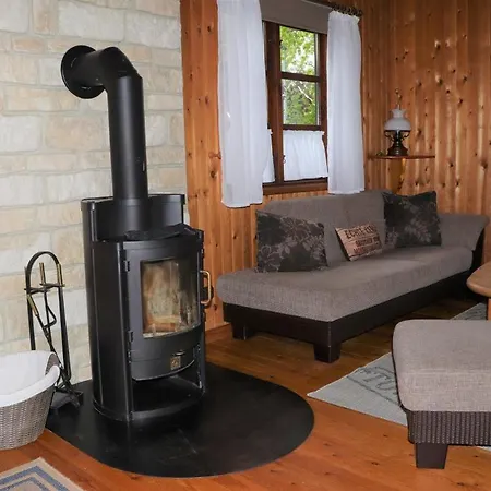 4 Personen Mit Kaminofen Und Kanu In Holiday home