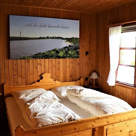 Casa de Férias 4 Personen Mit Kaminofen Und Kanu In